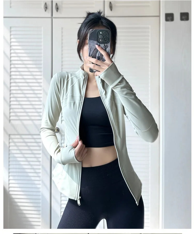 Aiithuug Side Pockets Thumbholes Yoga Jackets Women's Stand-up Collar Slimming Fit Coat Breathable Pilates Fitness Workout Tops