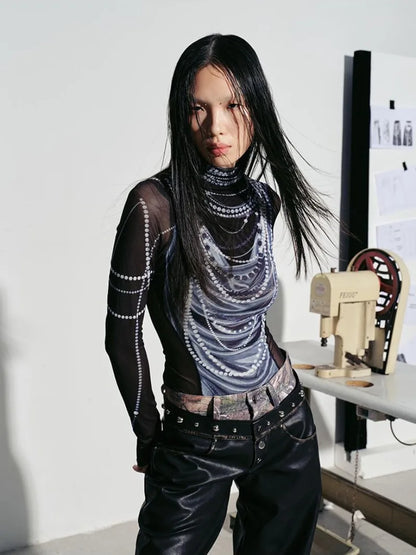 Luminous Pearl Graphic Gauze Fashion Top